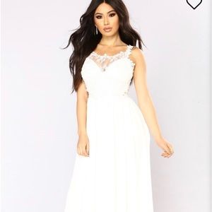 FN Long White Dress ⭐️Bundle Discounts